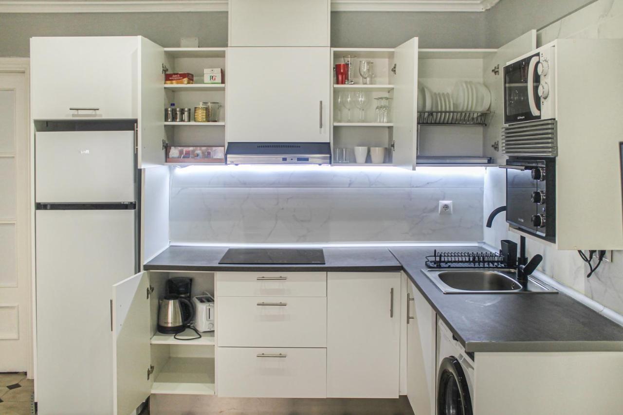 Fantastico Apartamento Junto A La Estacion Malaga Luaran gambar