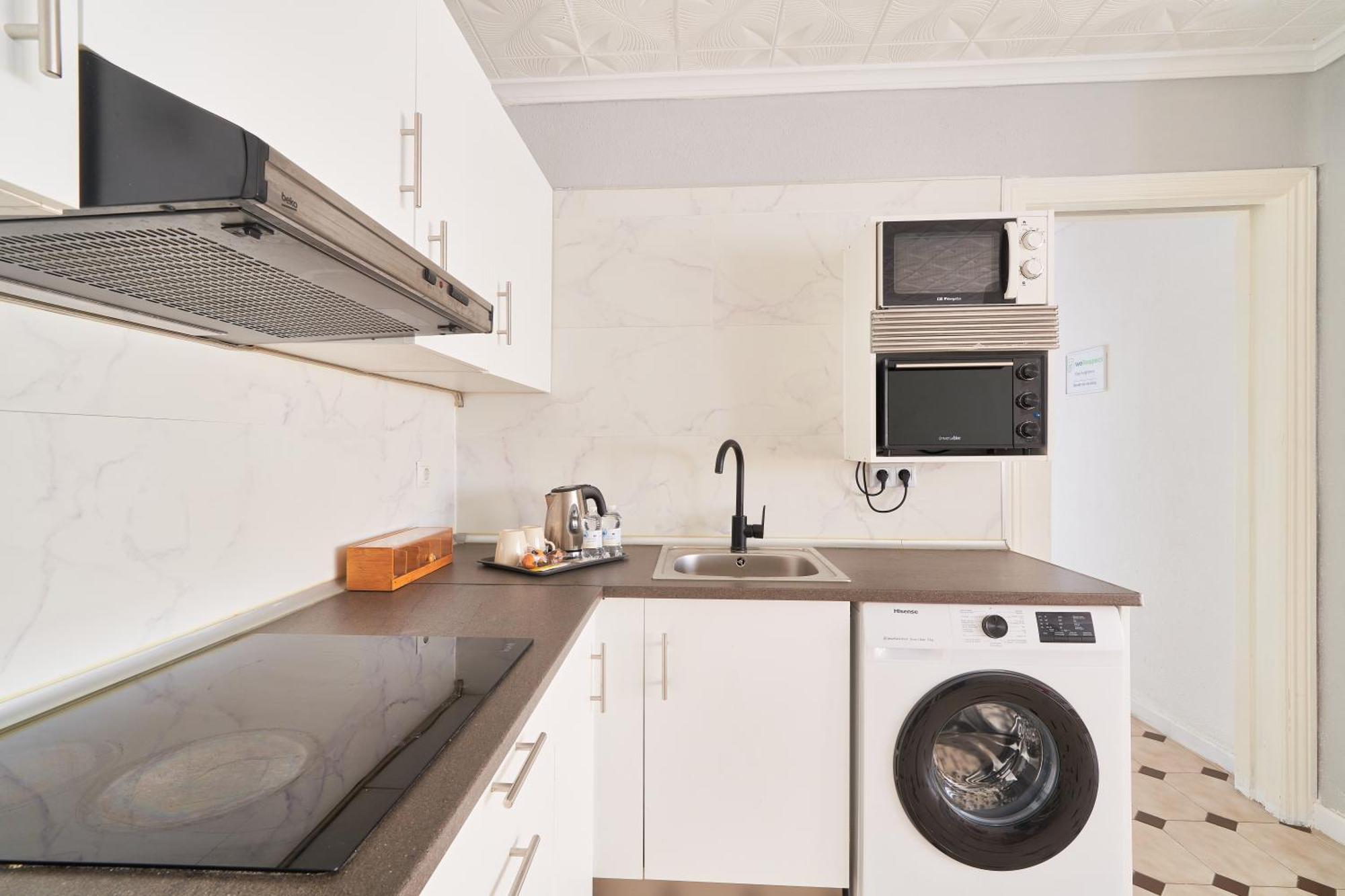 Fantastico Apartamento Junto A La Estacion Malaga Luaran gambar
